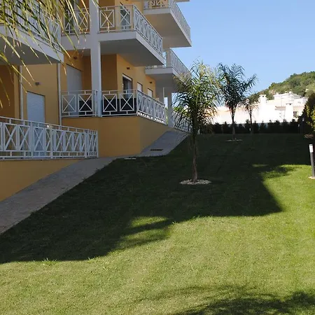 Garden Hill Apartment