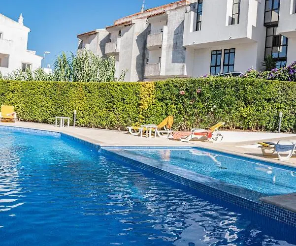 Garden Hill Apartment