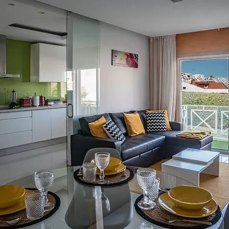 Garden Hill Apartment