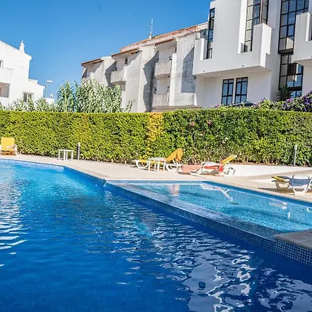 Garden Hill Apartment