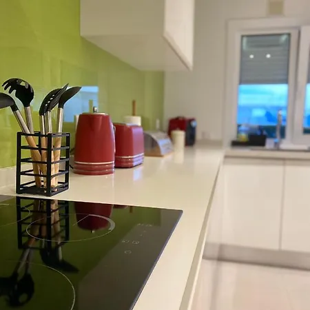 Apartment Garden Hill